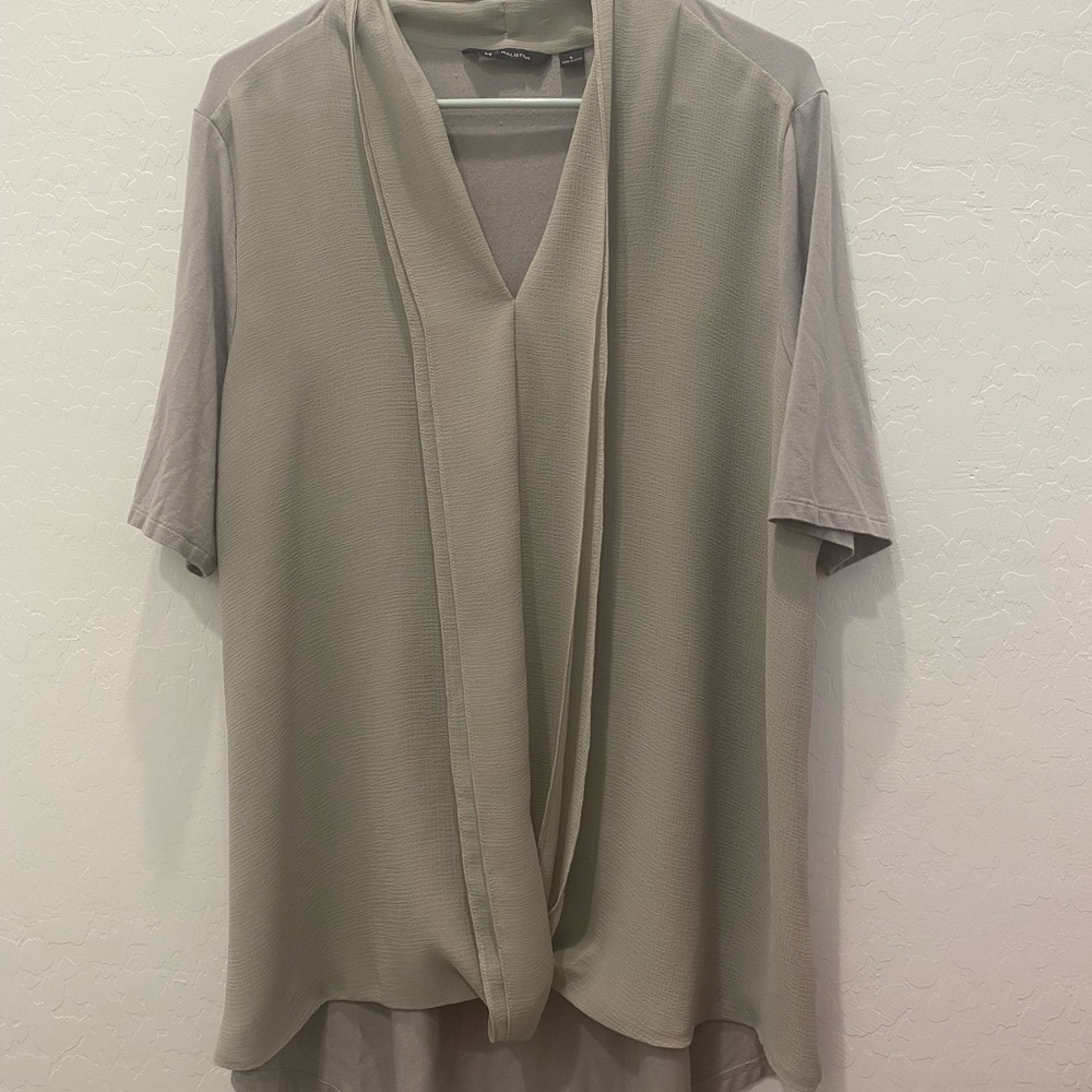 H By Halston Foam Green blouse